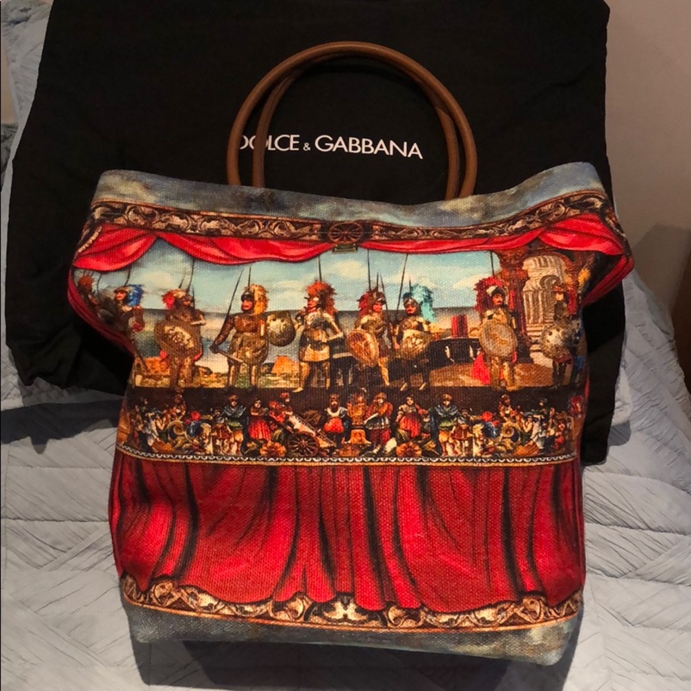 Dolce and Gabbana large tote bag